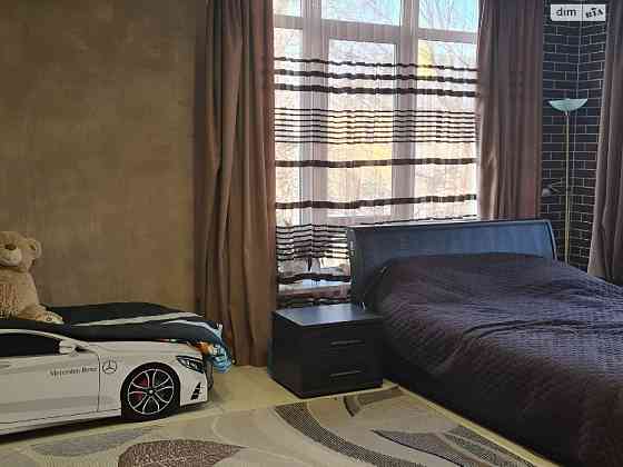 Продаж 2 поверхового будинку в м. Дніпро Дніпро