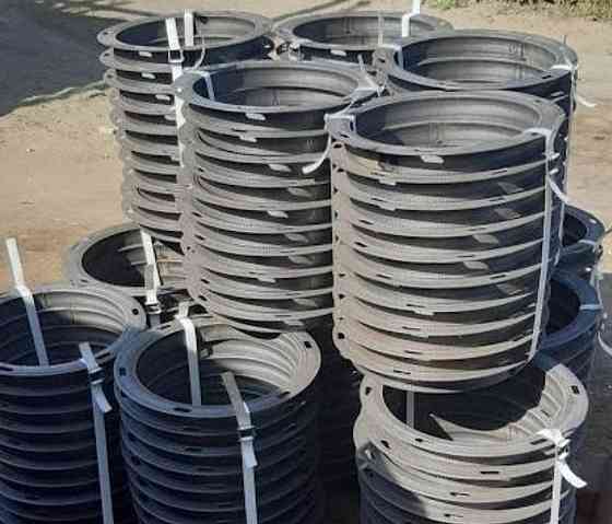 Фланцы самотечные круглого сечения диаметр 220 , фланцы на зернопровода Киев