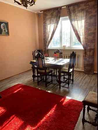 Продам. Будинок 223 кв. м, 6 соток. Ж/м «Фрунзенський», провулок Райніса Дніпро