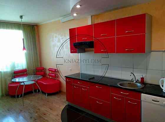 Оренда 2-кімнатної роздільної квартири в центрі Бучі. № 11200758 Киев