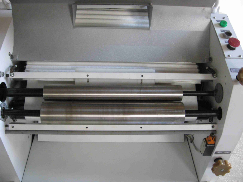 Тестозакаточная машина для багета И8-ХБФ Сміла - зображення 4