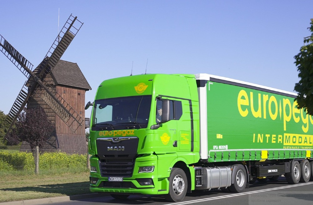 Запрошуємо на роботу водія категорії C+E у транспортну компанію EuroPegaz Київ - зображення 1