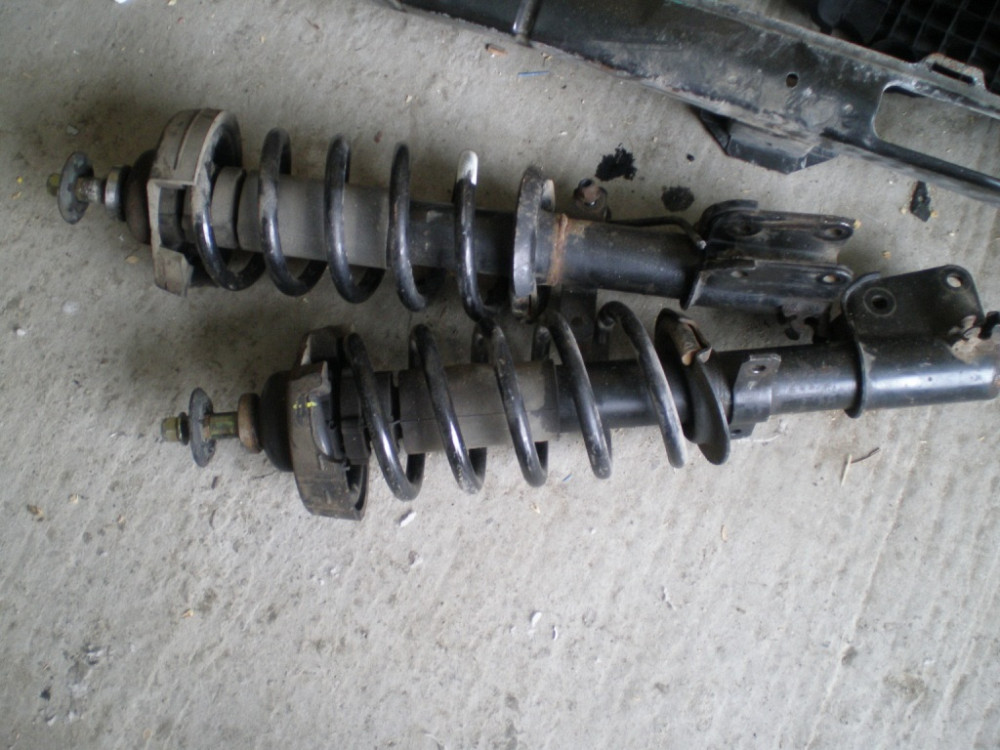 Амортизатор передний (стойка) Renault Trafic 2001-2013 Ковель - изображение 1