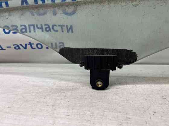 Стекло двери переднее левое Hyundai IX35 LM 1.7 DIESEL D4FD 2009 (б/у) Київ