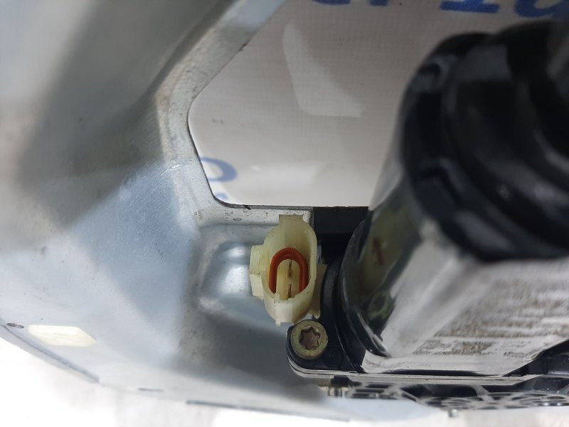 Стеклоподъемник передний правый Hyundai Tucson JM 2.0 DIESEL D4EA 2004 (б/у) Київ - зображення 3