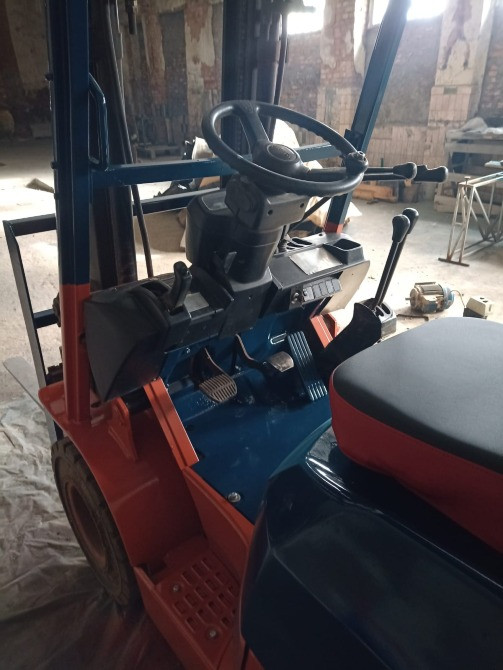 Вилочный погрузчик Toyota Б/У Малин - зображення 2
