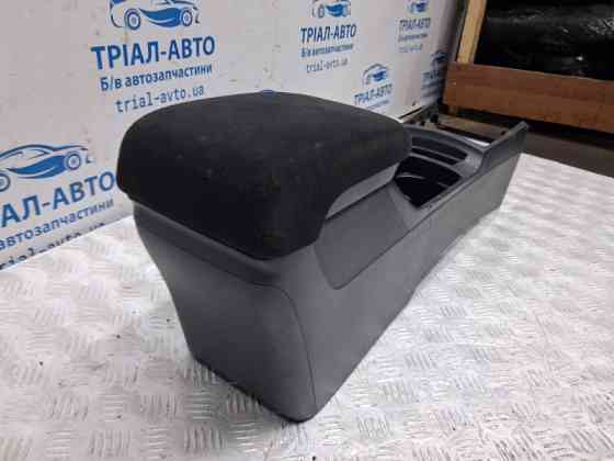 Подлокотник Mitsubishi Lancer 10 2.0 БЕНЗИН 4B11 2007 (б/у) Киев