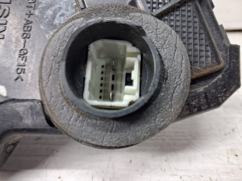 Замок двери задний левый Toyota Avensis T25 2.2 DIESEL 2ADFTV 2002 (б/у) Київ - зображення 3