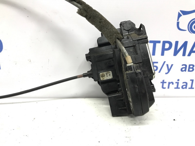 Замок двери задний левый Nissan Tiida C11 1.6 БЕНЗИН HR16 2004 (б/у) Киев - изображение 2