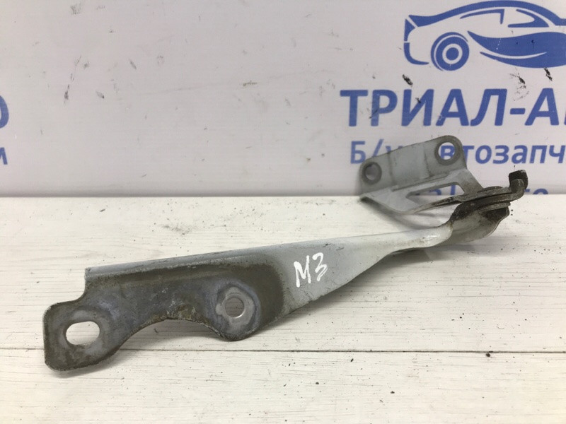 Петля капота правая Mazda 3 BM 2.2 DIESEL 2013 (б/у) Киев - изображение 3