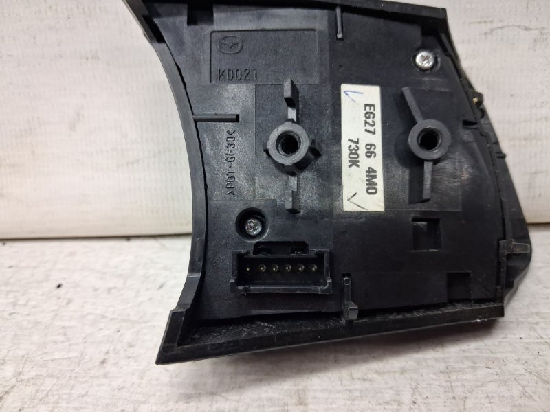 Кнопки руля Mazda CX 7 ER 2.3 БЕНЗИН 	L3VDT 2006 (б/у) Київ - зображення 3