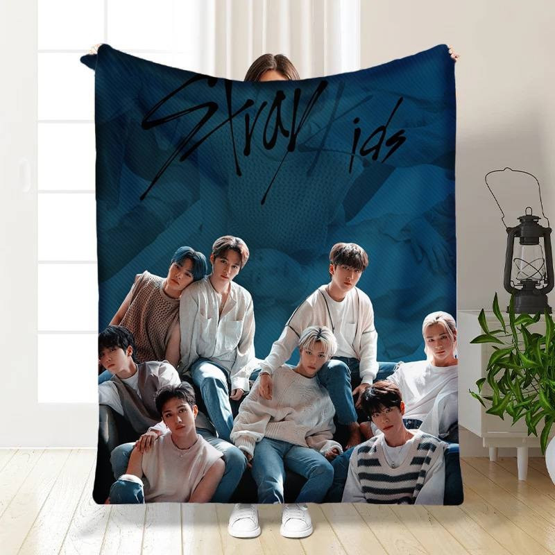 Плед 3D Stray Kids №5 3376_B 15792 135х160 см Киев - изображение 1