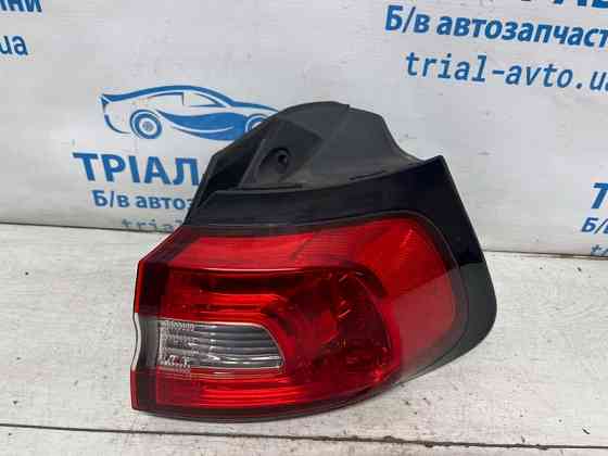 Фонарь задний внешний правый Jeep Cherokee 2013-2019  (Арт. 74927) Киев