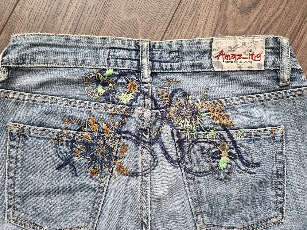 Продам женские джинсы р.46 с вышивкой Киев - изображение 4