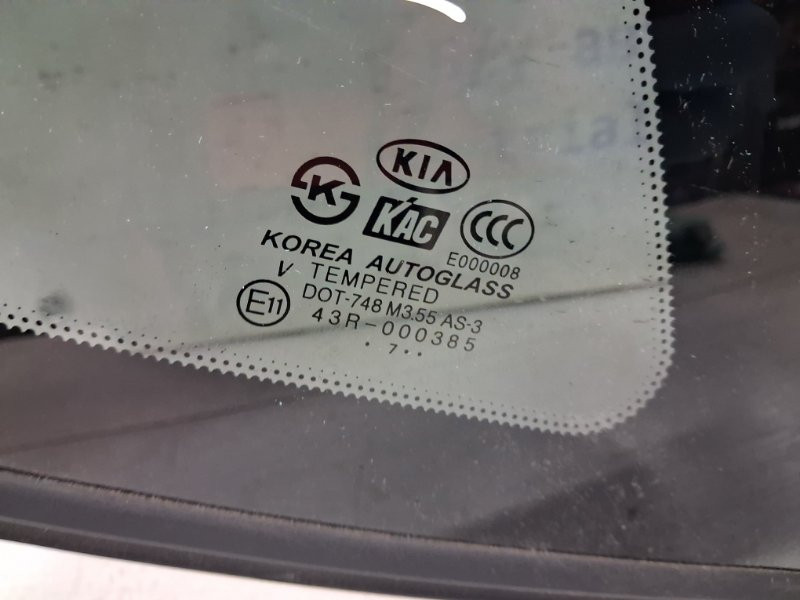 Стекло в кузов заднее левое Kia Sorento BL 2.5 DIESEL D4CB 2002 (б/у) Киев - изображение 3