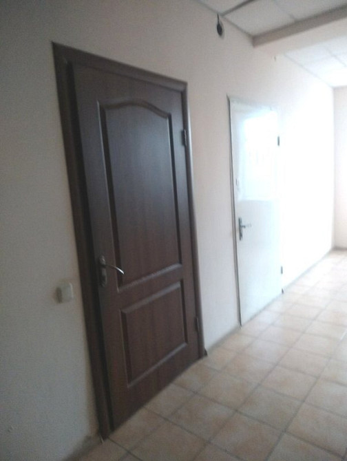 Продаж офіс фасадний вхід метро Київ - зображення 4
