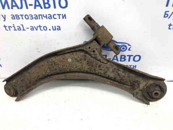 Рычаг правый Nissan Qashqai J10 2.0 БЕНЗИН MR20DE 2006 (б/у) Киев