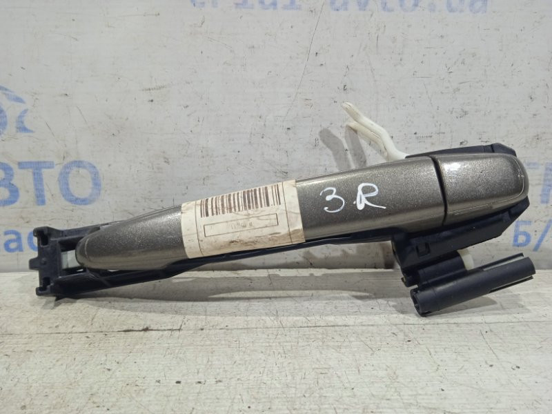 Ручка двери внешняя задняя правая Toyota Camry XV40 2006 (б/у) Киев - изображение 1