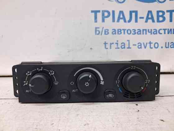 Блок управления кондиционером Mitsubishi Pajero Wagon 3 3.2 ДИЗЕЛЬ 4M41 1999 (б/у) Киев