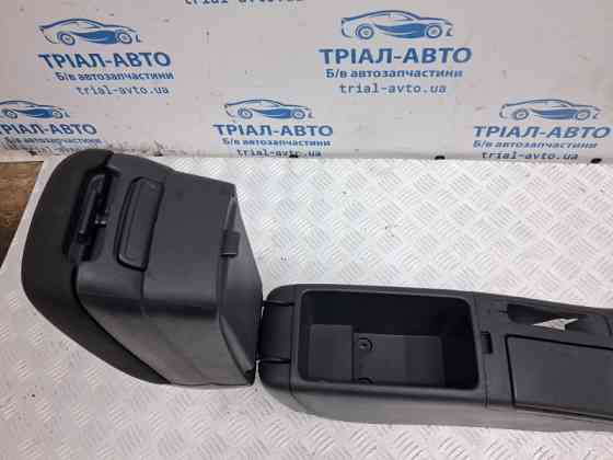 Подлокотник Toyota Avensis T25 2.0 DIESEL 1ADFTV 2002 (б/у) Київ