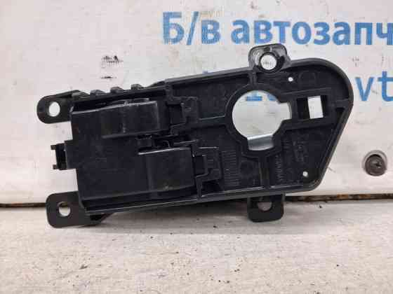 Ручка двери внутренняя правая Hyundai Santa fe 2012-2019 826212W000RYN (Арт. 69882) Киев