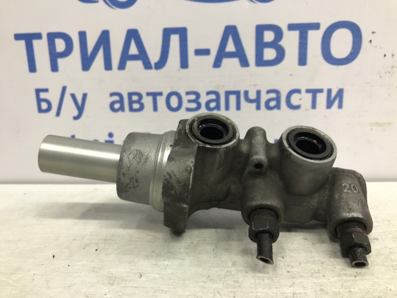 Тормозной цилиндр главный Mitsubishi Lancer 10 1.5 БЕНЗИН 4A91 2007 (б/у) Киев - изображение 1