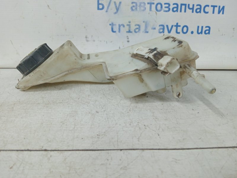 Бачок главного тормозного цилиндра Mazda 3 BK 1.6 БЕНЗИН Z6 2003 (б/у) Київ - зображення 1