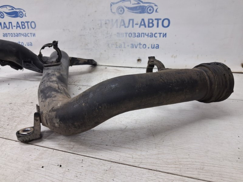 Патрубок интеркулера Volkswagen Caddy 2K 1.9 DIESEL BJB 2003 (б/у) Киев - изображение 2