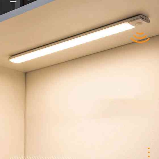 Сенсорный светильник LED с датчиком движения MZ-L1803 (35*11,5*500mm) Херсон