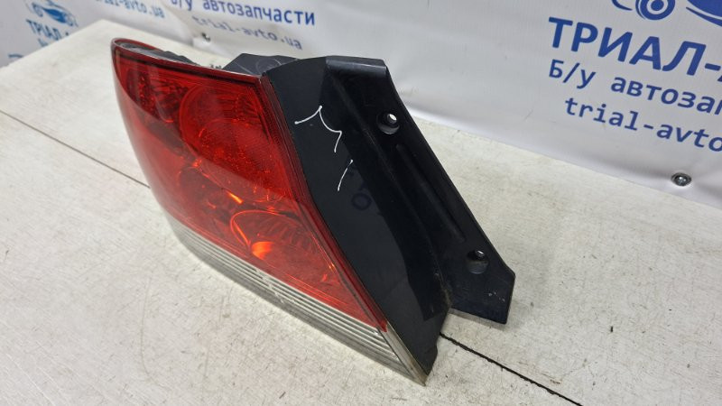 Фонарь задний внешний левый Mitsubishi Lancer 2003-2009 MN161195 (Арт. 74355) Киев - изображение 2