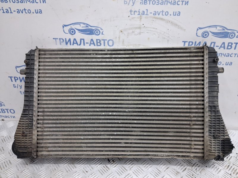 Радиатор интеркуллера Volkswagen Caddy 2K 1.9 DIESEL BJB 2003 (б/у) Київ - зображення 6