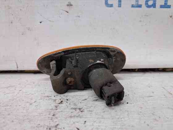 Повторитель поворотника Mitsubishi Pajero Wagon 3 3.2 ДИЗЕЛЬ 4M41 1999 (б/у) Київ