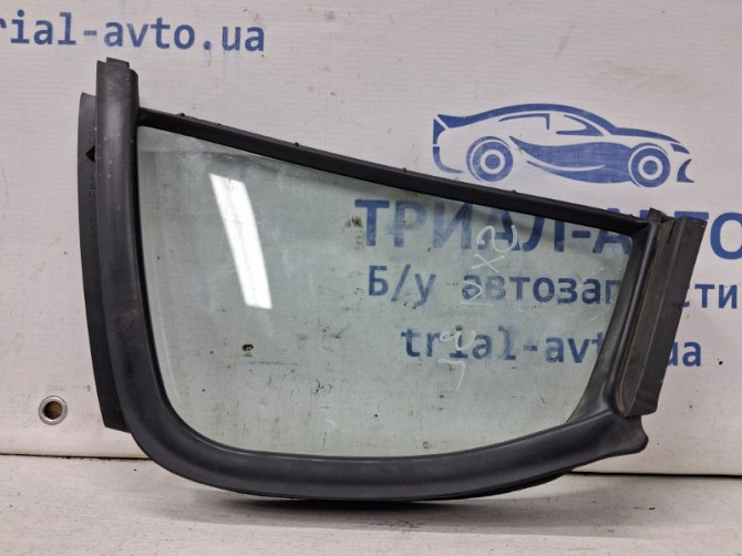 Стекло двери задней левой (форточка) Suzuki SX4 1 2.0 БЕНЗИН J20A 2006 (б/у) Київ - зображення 2