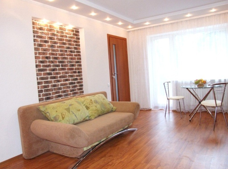 Поклейка обоев Косметический ремонт квартир Киев - изображение 1