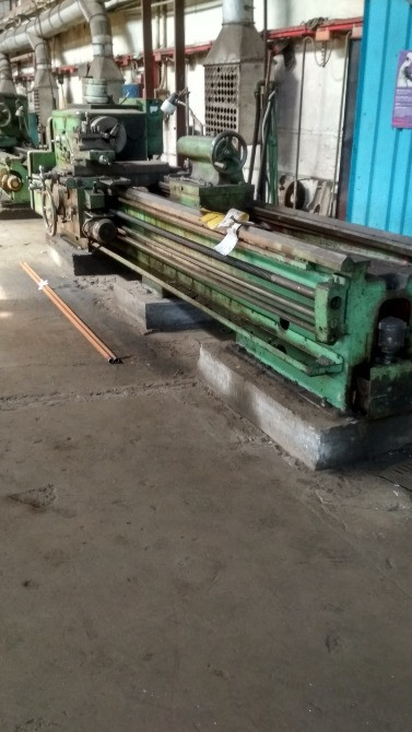 1М63Б универсальный токарно-винторезный станок Львів - зображення 1