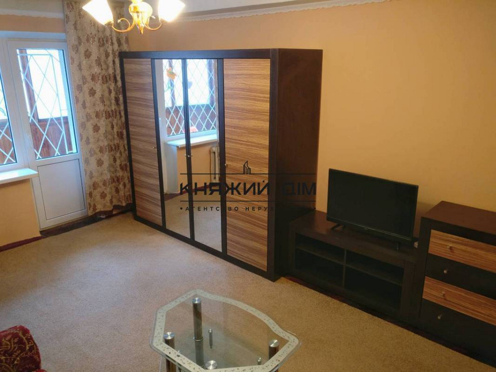 Оренда 1-на кв. в ЦЕНТРІ МІСТА. Автономна електрика. Метро Університет. Код об'єкту : 11144768. Київ - зображення 7