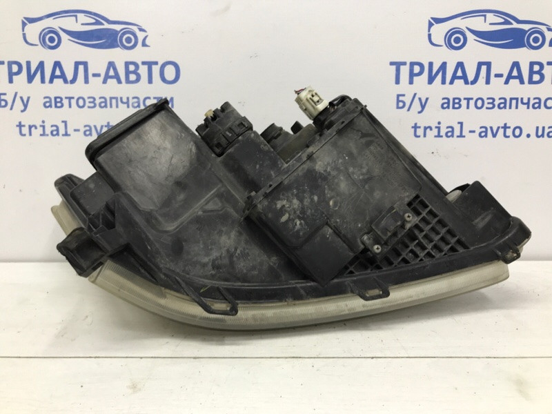 Фара левая галоген Toyota Avensis T25 1.8 БЕНЗИН 1ZZFE 2002 (б/у) Київ - зображення 5
