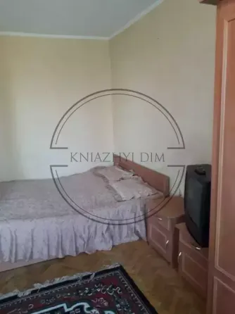 Продається 1 км смарт квартира по Чорних Запорожців ,15Б код 21146126 Київ
