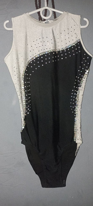 Продам купальники,комбинезоны и штанишки спортивные Одеса - зображення 9