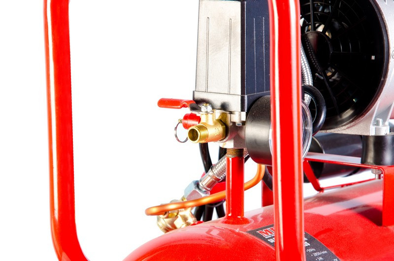 Компрессор бесшумный MPT PROFI OIL FREE 24 л 800 Вт 1450 об/мин 7 атм медная обмотка MAC80243S Харків - зображення 6