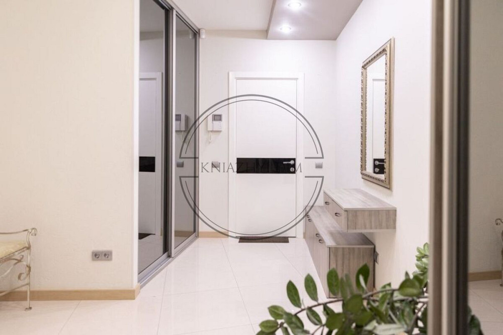 Продажа квартиры Киев, Дарницький р-н, Урловская ул. код 21131760 Київ - зображення 1