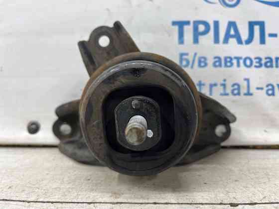 Подушка ДВС правая Kia Sportage 2010-2016 218102S000 (Арт. 70912) Киев