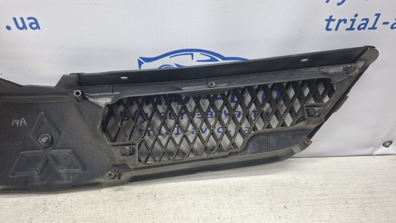 Решетка радиатора Рестайлинг Mitsubishi Lancer 9 1.6 БЕНЗИН 4G18 2003 (б/у) Киев - изображение 6
