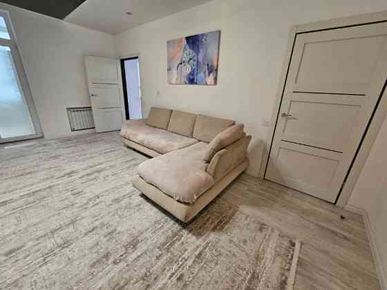 Продам 3-к квартиру (91м2) в кирпиче, ж/м Солнечный, пер. Любарского Днепр