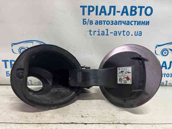 Лючок бака Ford Explorer 2011-2019 BB5Z-78405A26-APTM (Арт. 74256) Киев