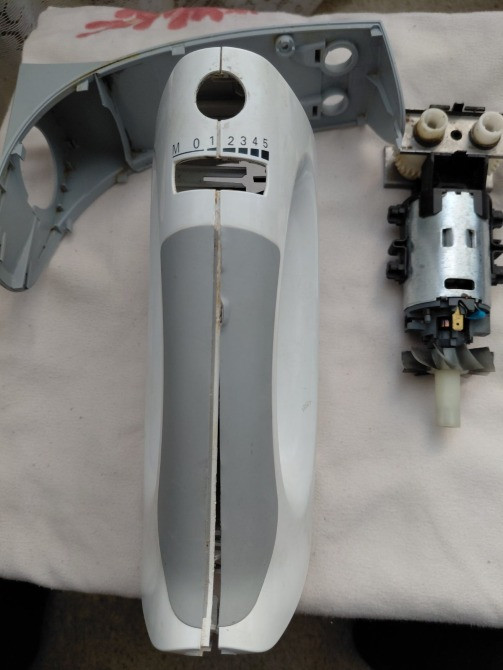 Продам міксер Бош б/у на запчастини Киев - изображение 1