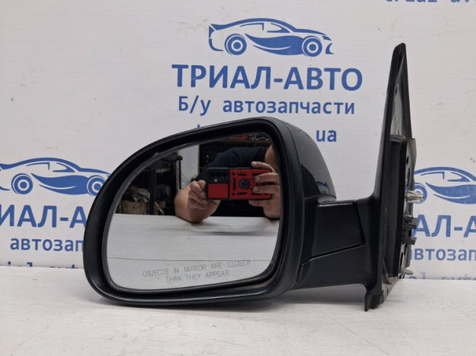 Зеркало левое SsangYong Korando C200 2.0 DIESEL D20DT 2010 (б/у) Киев - изображение 1