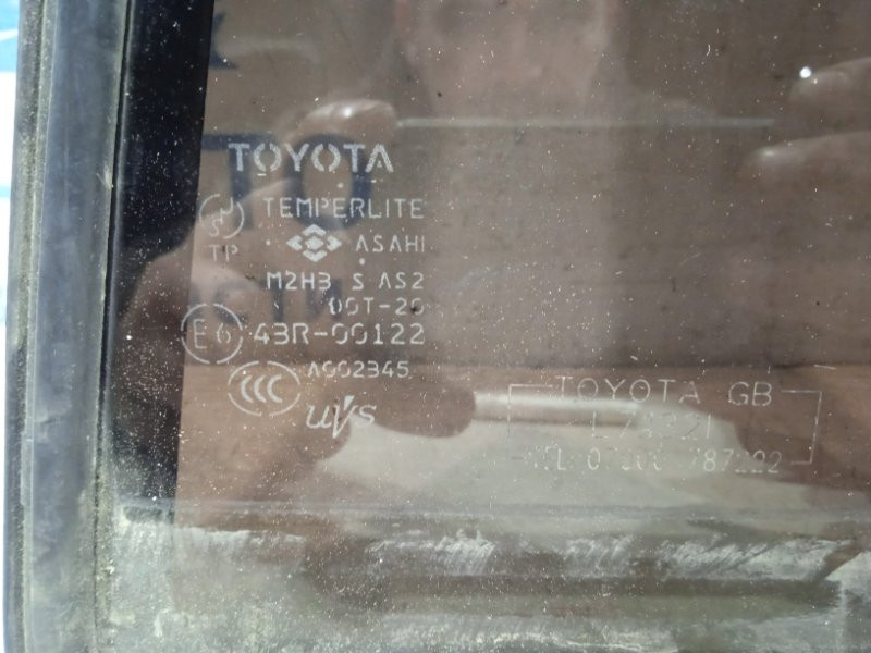 Стекло двери задней правой (форточка) Toyota Prado J120 3.0 DIESEL 1KDFTV 2002 (б/у) Киев - изображение 2