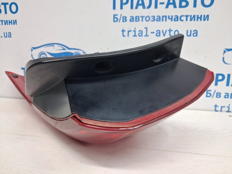 Фонарь задний внешний левый Kia Sportage SL 1.7 DIESEL D4FD 2010 (б/у) Киев - изображение 8