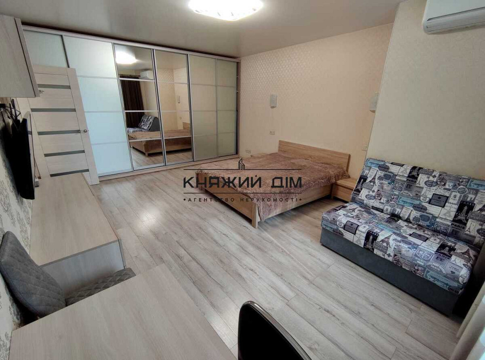 Оренда 1 к. квартири, м. Позняки, вул. Анни Ахматової, 9/18. № 11204827 Киев - изображение 1